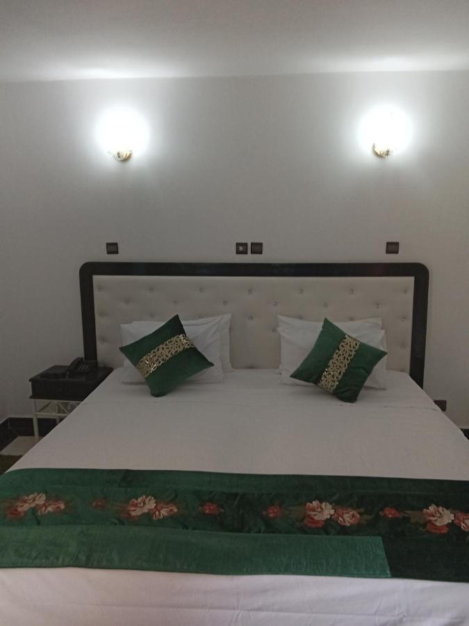 Hotel Al Kabir Маракеш Екстериор снимка