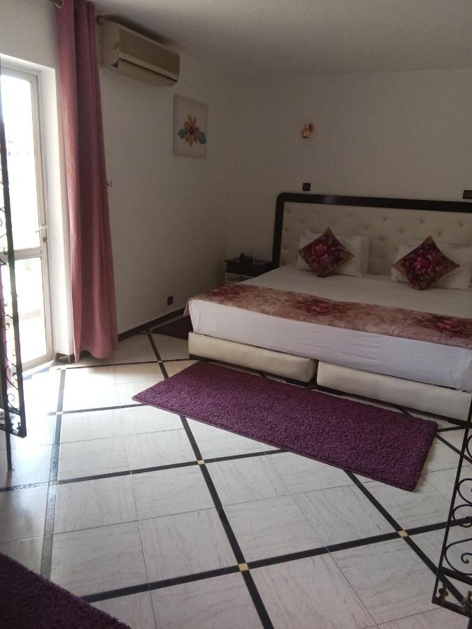 Hotel Al Kabir Маракеш Екстериор снимка